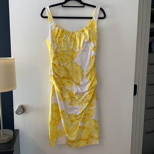Yellow/White fitted Spring/Summer Dress Suzi Chin - sz 10